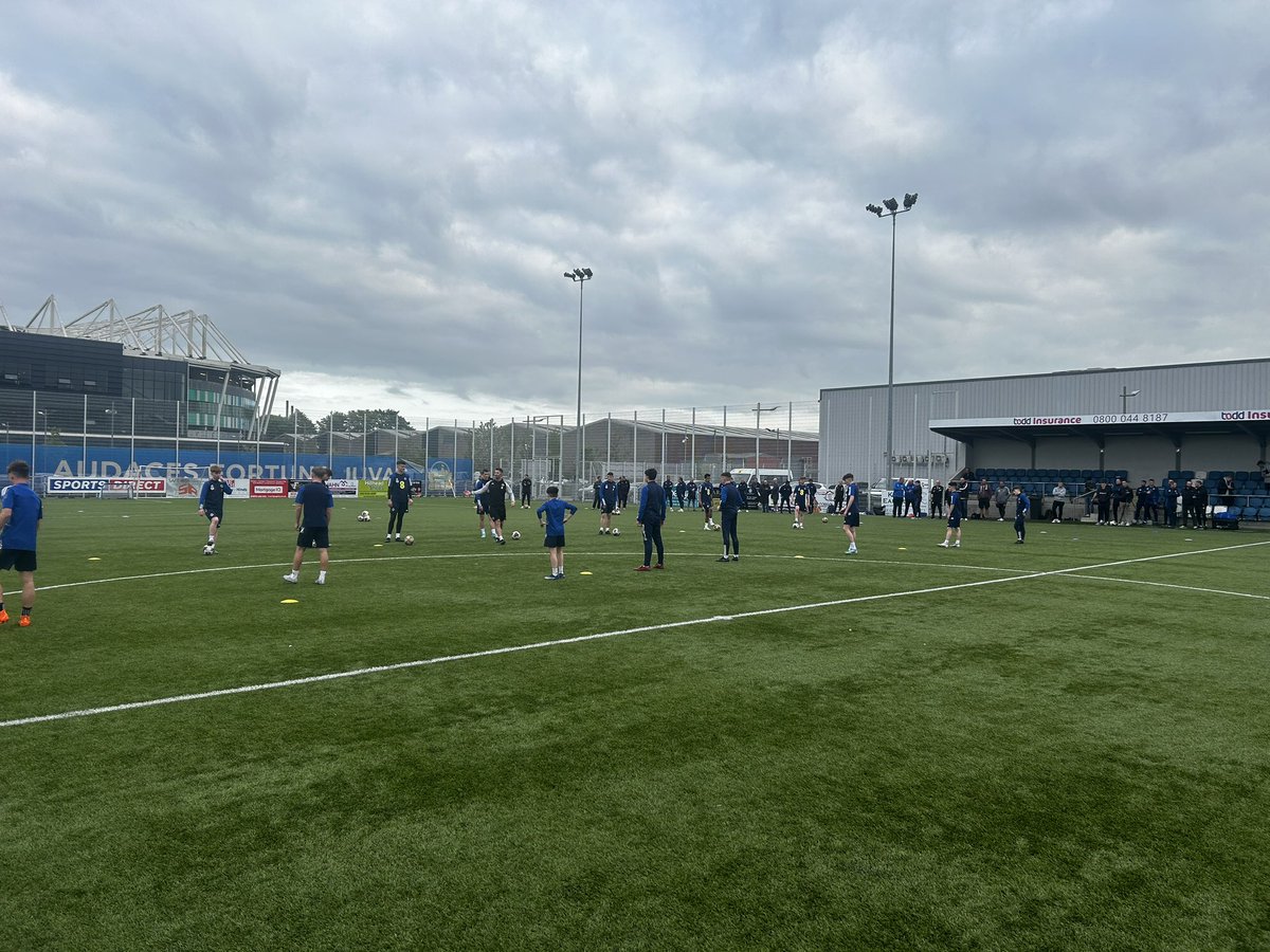 IFACoachEd's tweet photo. This morning our A diploma candidates got a great insight to the principles and philosophies of NI womens International Manager Tanya Oxtoby followed by a JD Academy and @statsports managing and measuring performance workshop #education ⚽️📚 https://t.co/ItiKT2ynk7