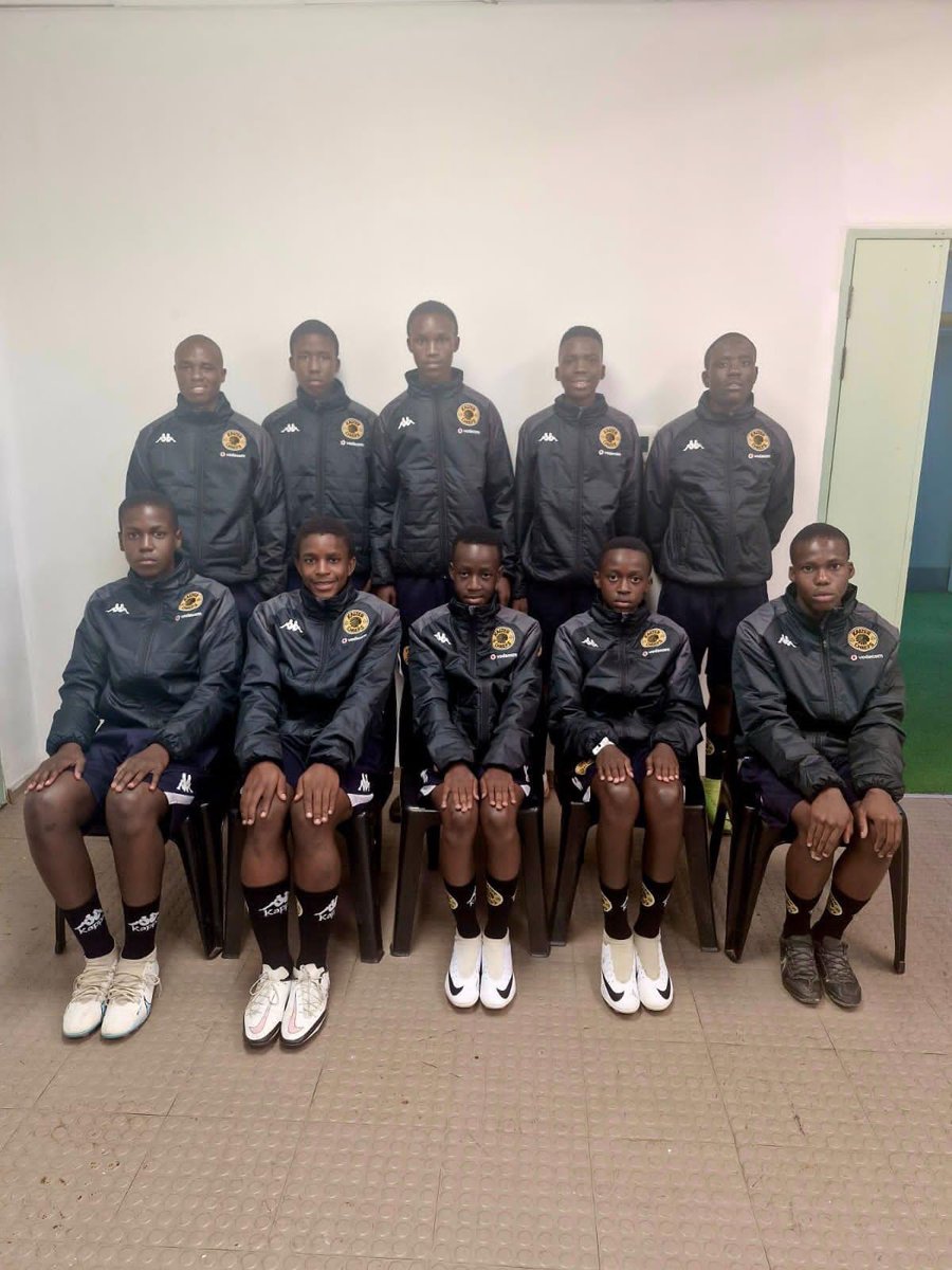 Tlou Molekwane Football Academy boys on duty as Ball Retrievers in tonight’s game between Kaizer Chiefs & TS Galaxy.
