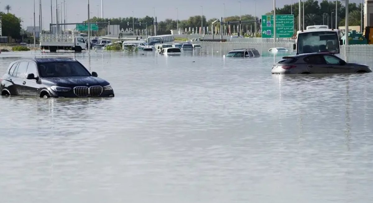 #UAE floods: Up to 50,000 cars damaged by record rainfall, potential cost of $250 mln 

Up to 50,000 cars were damaged by the record rainfall and subsequent flooding in the UAE last month that left vehicles across the country submerged .. More : 

yemenonline.info/gulf-news/8135
