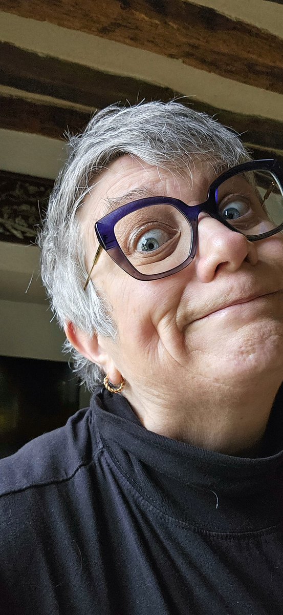 Les_Elles_Terre's tweet image. Sur ce 😍
@kalinka_maya et mouaaaaa vous souhaitons un bon viaduc et #BonCourage à celles et ceux qui restent à la manœuvre 💖
#FrAgTw