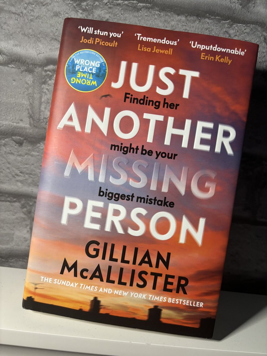 Time for a hardback to free up some trolley space 😂🤦🏻‍♀️ Just Another Missing Person - Gillian McAllister #BookTwitter #CurrentlyReadjng