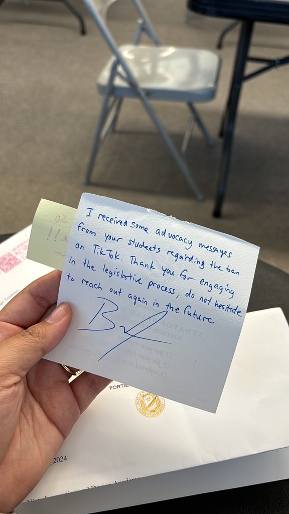 Lauryn Johnson tweet media