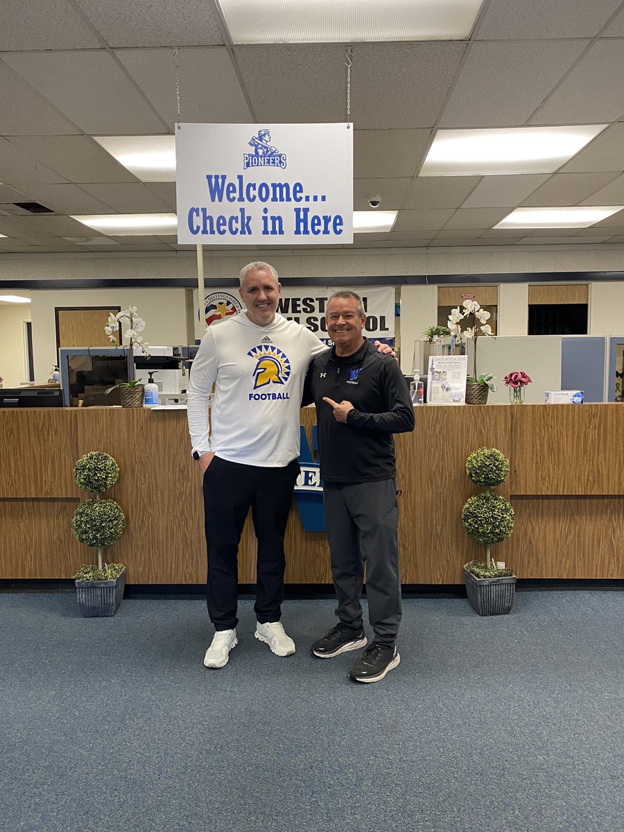 I appreciate @coachmcgiven from @SanJoseStateFB for stopping by @westernpioneer1 today. Great to have players getting evaluated on the field because they handle business off the field. @WHSPios @OC_Recruits @ddesminn_ @chance_thomas1 @Joel_Perez07 @JOHANNES_KLE1N @imzayyyyyyy