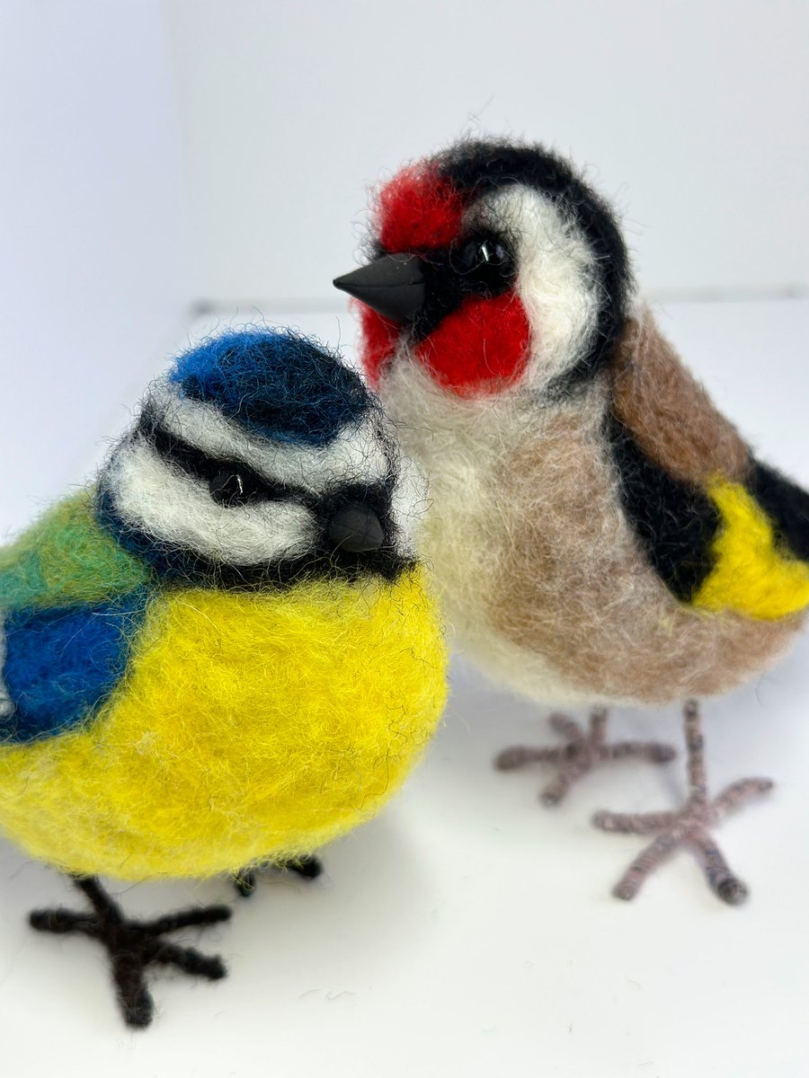 A cheeky pair of needle felted birds!