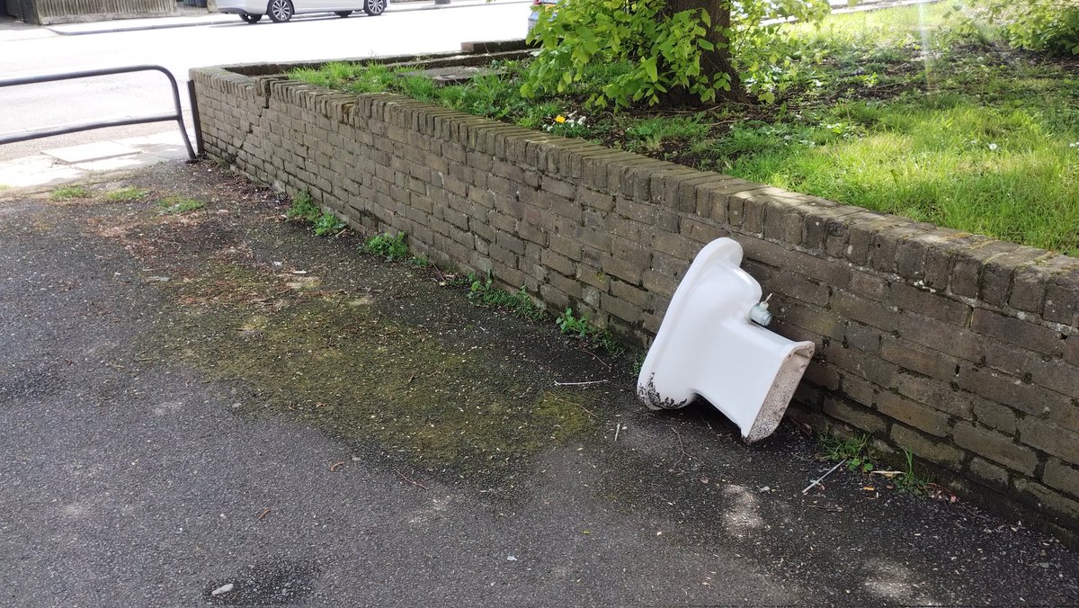 Flytipped bidet. Reported to @LewishamCouncil 8 days ago. Still sat in the same place. They've done nothing again. Which might be the amount of council tax I pay if this goes on. #flytipping #se6 #catford