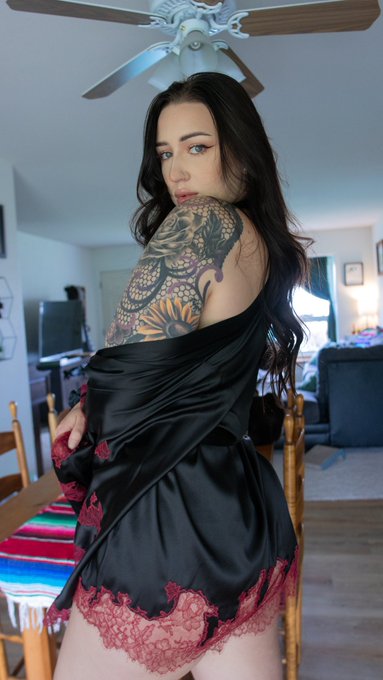 Want to come over for a tea? ☺️ https://t.co/U07OLG3s7V