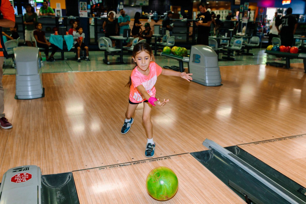 Start planning your #SummerBreak now! Kids age 14 and under bowl one game FREE every day 6/3 - 8/23 with our Kids Summer Pass. Passholders can purchase additional games for $1 each and receive 10% off of additional purchases, including food!

SIGN UP HERE: bit.ly/BABKidsSummerP…