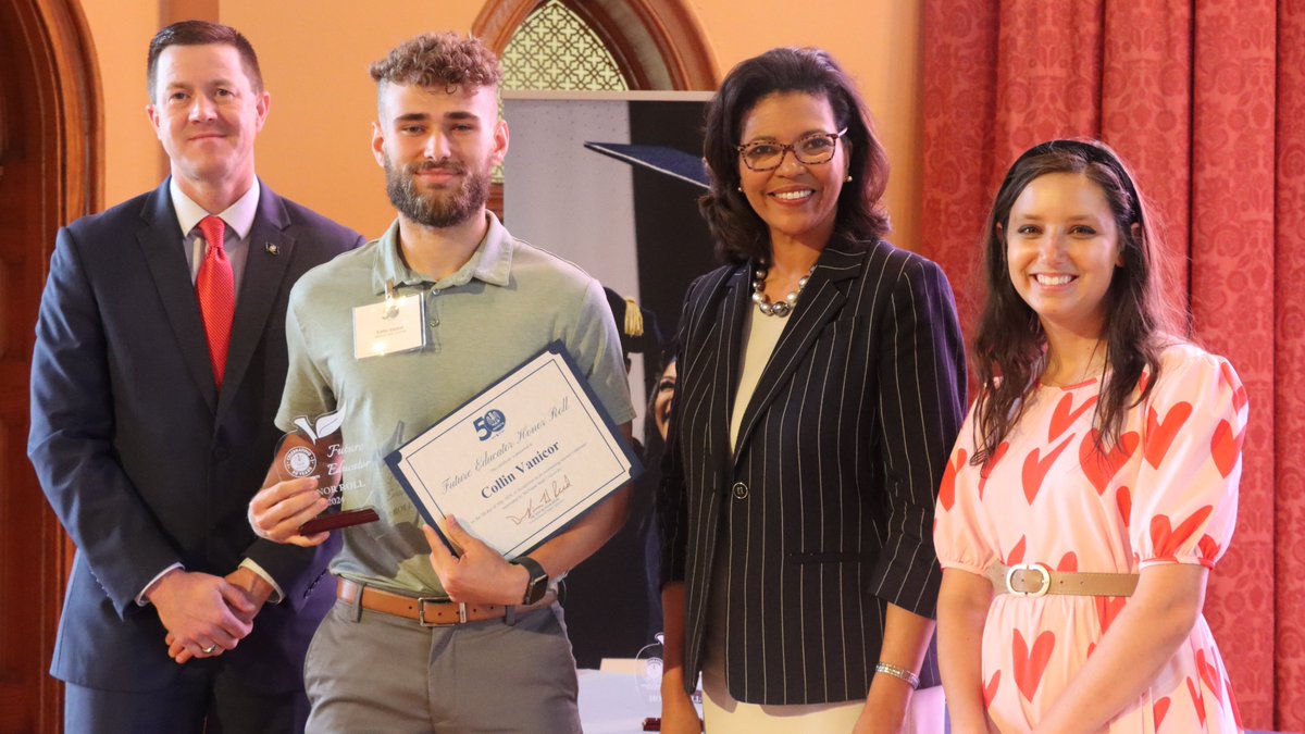 Tuesday was our favorite event of the year! 40 college and five high school students were recognized during our 2024 Future Educator Honor Roll event at the Old State Capitol. Happy #NationalTeachersDay to our latest group of Future Educators! #LaProspers
