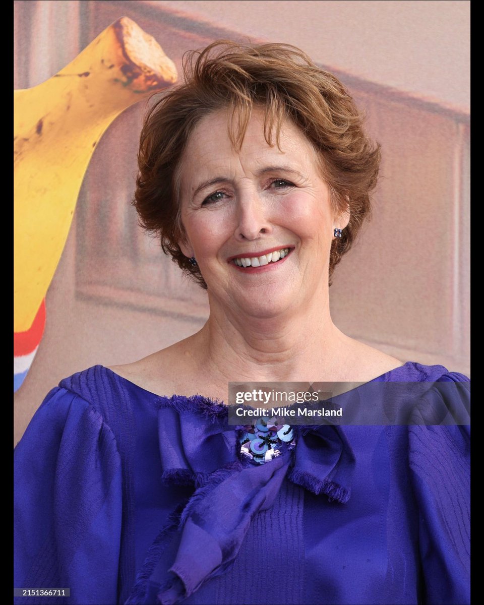 Phoebe Waller Bridge 🖤 & Fiona Shaw 💙 at the UK premiere of 'IF' at the Cineworld Leicester Square on May 07, 2024 in London, England.
#PWB #fionashaw #IFMovie