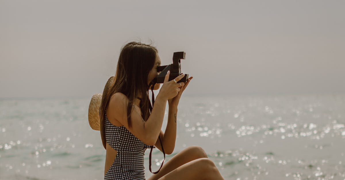 QuickBrainBites's tweet photo. Did you know?

The first film ever to be made in 4K resolution was 'Oceans', a documentary about the world's oceans, released in 2009.

#CinemaFacts #4KResolution #Oceans https://t.co/Zoswp2LJVE