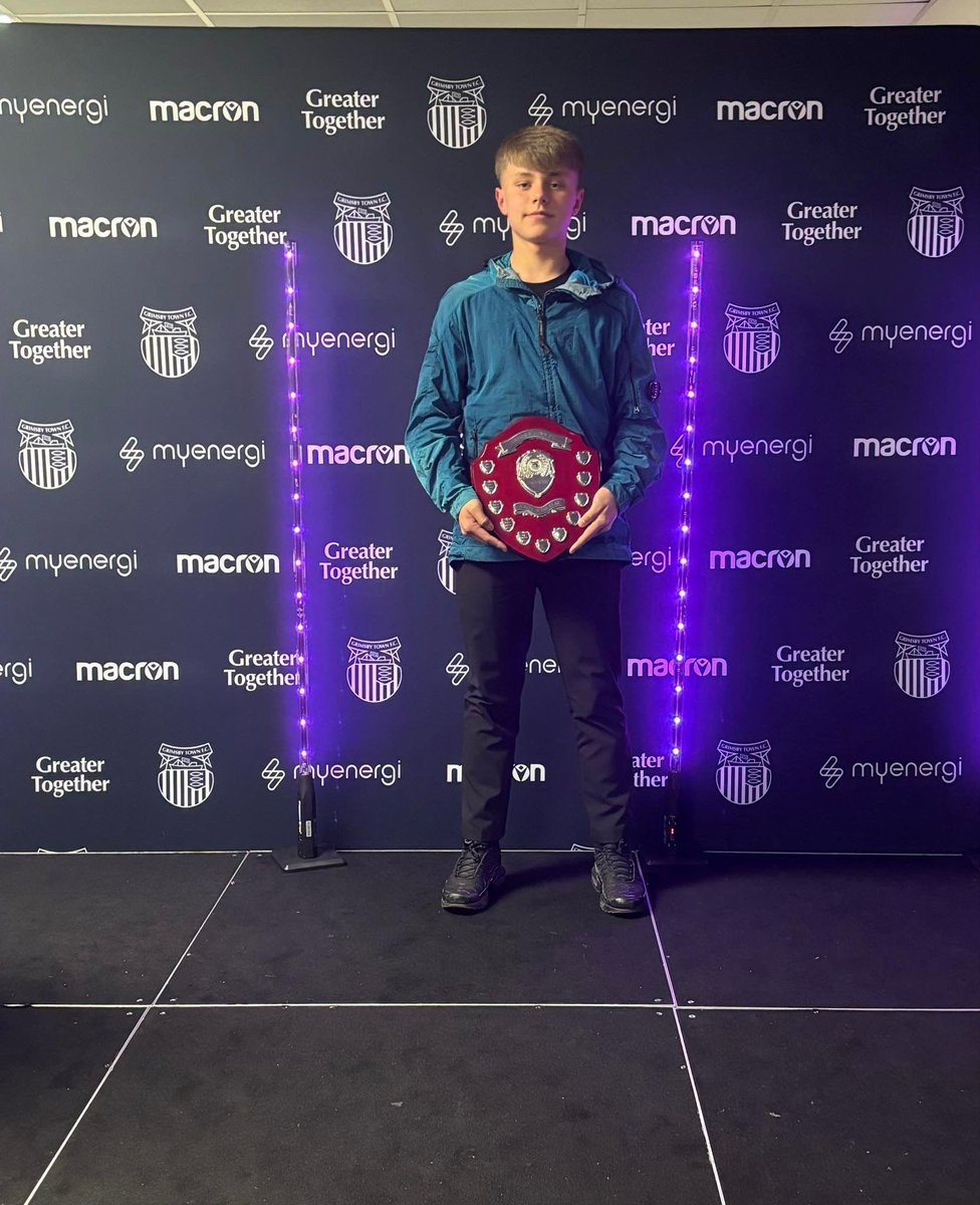 Well done kid 🖤🤍 
U13’s Player of the season 23/24
#gtfc