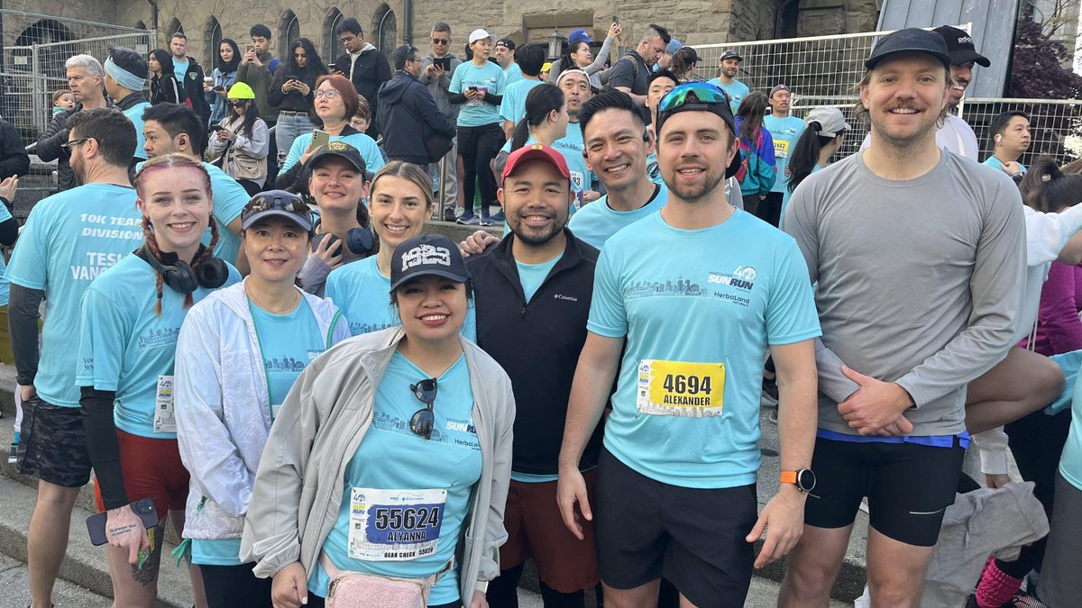 Several of our employees proudly participated in this year's Vancouver Sun Run! 'Team 9-RUN-RUN' set out to take part in the 10km race through the streets of downtown Vancouver, joining over 45 thousand participants this year. Congratulations to all! 🏃 #VancouverSunRun