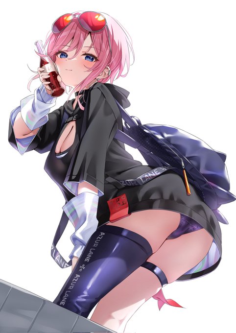 ビンのコーラって美味しい!
#アズールレーン 