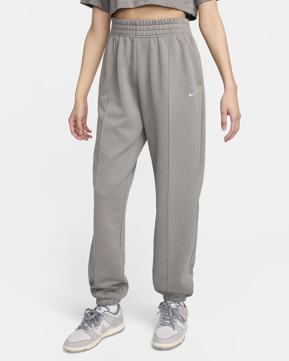 The Sole Womens (@thesolewomens) on Twitter photo #ad The best Nike co-ords with 25% off✨
Blue Top > c.thesolesupplier.co.uk/DxRaW
Grey Top > c.thesolesupplier.co.uk/WXFSm
Blue Shorts > c.thesolesupplier.co.uk/cWJC1
Grey Shorts > c.thesolesupplier.co.uk/8ixV0
Blue Jogger > c.thesolesupplier.co.uk/bT5Yd
Grey Jogger > c.thesolesupplier.co.uk/nyquk
*Code MEMBER24 #ad The best Nike co-ords with 25% off✨
Blue Top > c.thesolesupplier.co.uk/DxRaW
Grey Top > c.thesolesupplier.co.uk/WXFSm
Blue Shorts > c.thesolesupplier.co.uk/cWJC1
Grey Shorts > c.thesolesupplier.co.uk/8ixV0
Blue Jogger > c.thesolesupplier.co.uk/bT5Yd
Grey Jogger > c.thesolesupplier.co.uk/nyquk
*Code MEMBER24