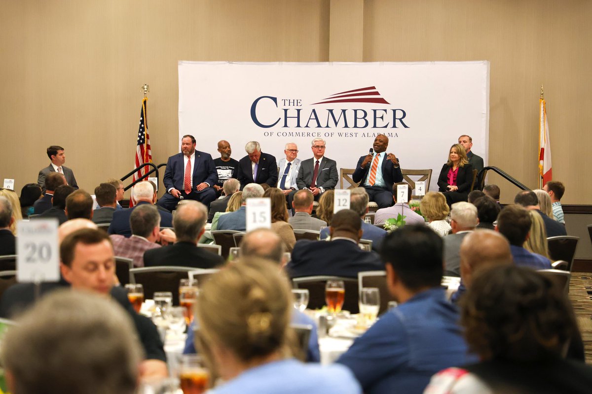 Yesterday was a great day in Tuscaloosa at the @westalchamber legislative luncheon. It was a privilege to update community members in our area on what is going on in the legislative session along with visit with other members of the Tuscaloosa delegation.