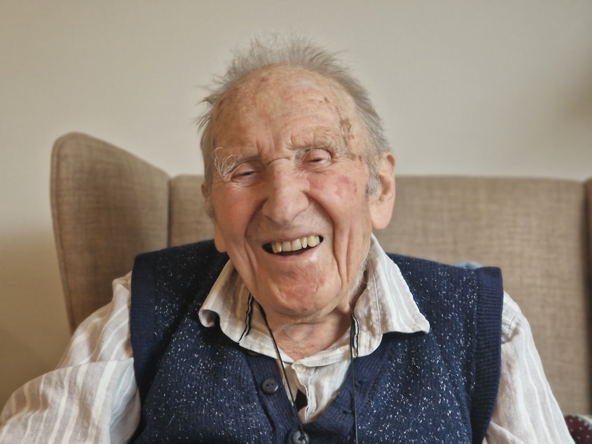 Happy 107th birthday Frank! #forpeoplenotforprofit

nationalcareforum.org.uk/members-news/h…

@vicrayner @NCF_Liz @HelloSanctuary