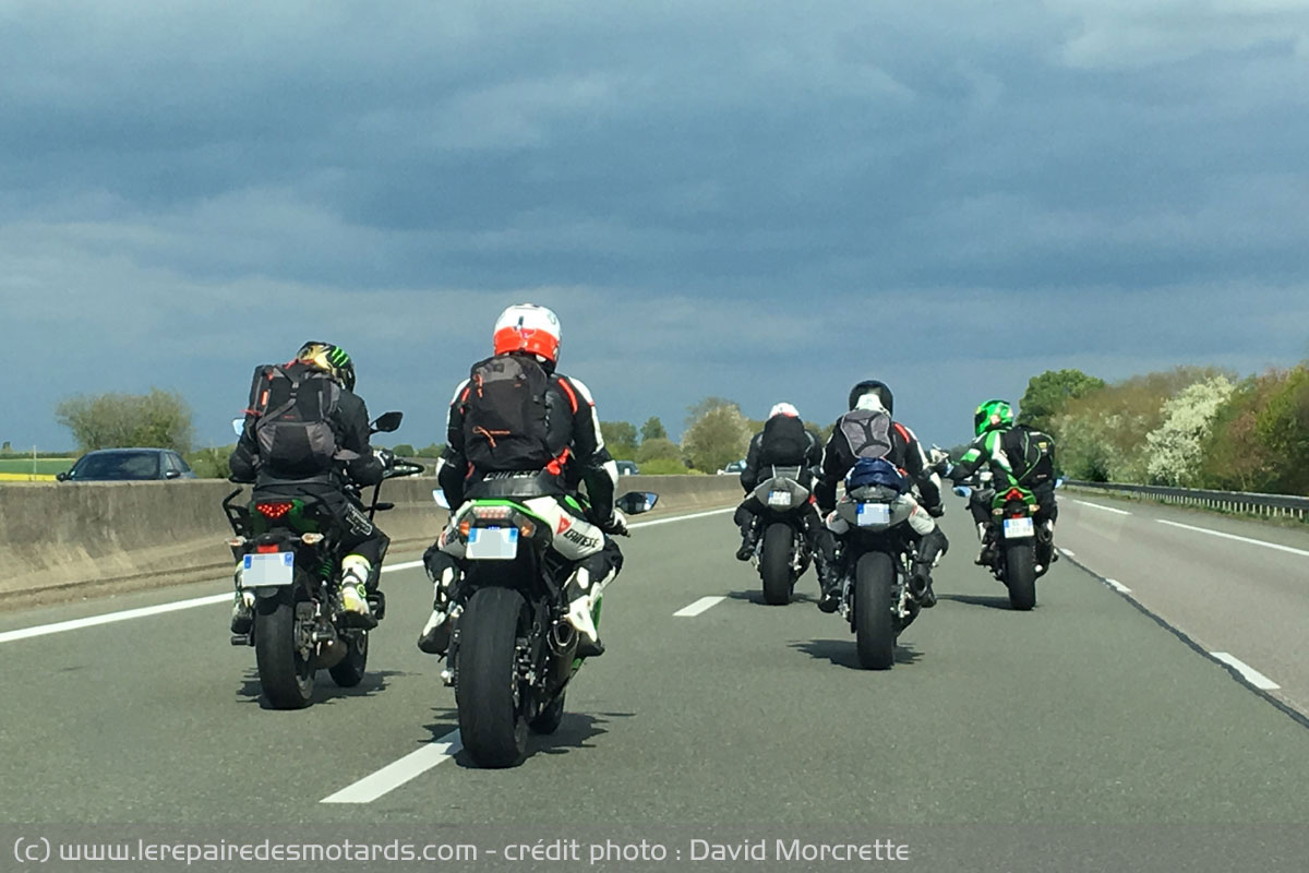 Les autoroutes desservant Le Mans gratuites pour les motards qui se rendront au Grand Prix de France #MotoGP le week-end prochain #FrenchGP lerepairedesmotards.com/actualites/202…