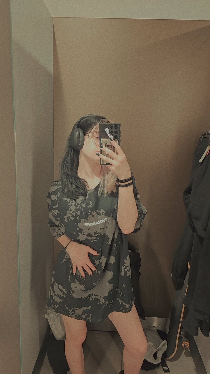 Herrin_Jana_4's tweet photo. Antreten und Shopping Trip abbezahlen loser!🖕🏽💋 https://t.co/7IoZjzOQYb