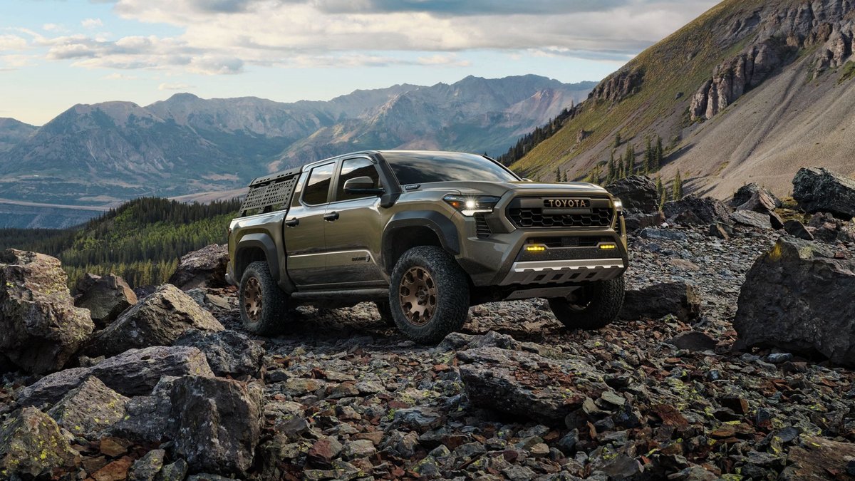 Meet every challenge, every day. With up to 278 horsepower and up to 317 lb.-ft. of ultra-responsive torque, Toyota Tacoma’s i-FORCE 2.4-liter turbocharged engine is ready to deliver day in, day out.
LEARN MORE >> nuvi.me/ho7sw9
#toyotatacoma #tacoma #kendallauto