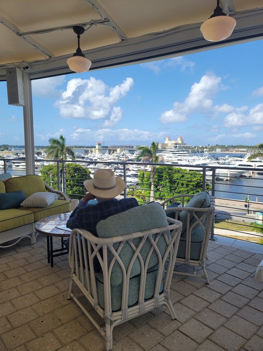 Chillin' at Bar Capri on top of Elisabetta's on Flagler. I love my life.barcapriwpb.com        #westpalmbeachrealestate #palmbeachrealestate #ftlauderdalerealestate #miamirealestate #oceanfront #waterfront #southfloridarealestate #southfloridapodcasts #coconutgrove