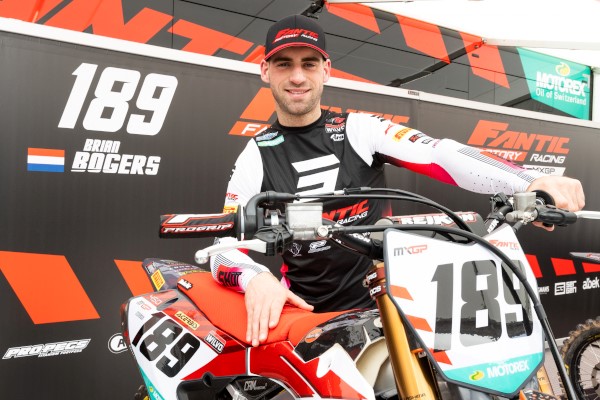 Brian Bogers: “Getting the call by Fantic, this is how happy and motivated I am”🔥💪 Read here the latest interview of Fantic Factory Fracing MXGP new rider after his unexpected factory ride in 2024 👇 mxgp.com/news/brian-bog… 📸 Fantic Racing #MXGP #Motocross #MX #Motorsport