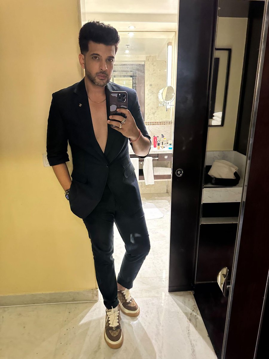 🥵🥵🥵🥵 @kkundrra 

#tejran #karankundrra #kkundrrasquad