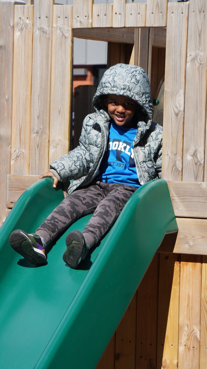 AlbionPrimary's tweet photo. Albion Nursery provision is a place where children can explore the different opportunities to learning we provide while having fun! #APSCreativity #APSAmbition https://t.co/DQAy91FS80