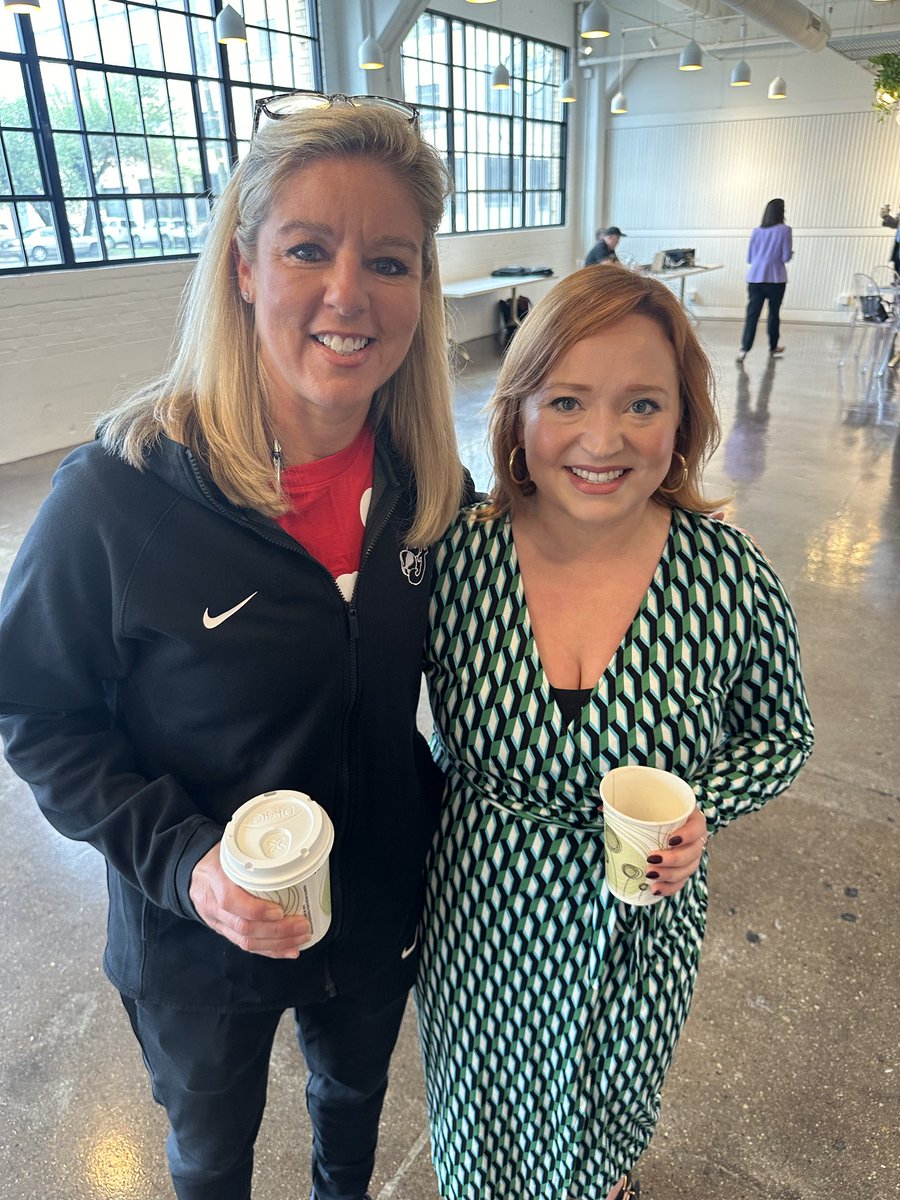 DrAllisonBarber's tweet photo. Such an important conversation ⁦@alzassociation⁩ today. Glad to connect with ⁦⁦@IndyDT⁩  ⁦@ChristieSides⁩ ⁦@IndianaFever⁩ https://t.co/mZlQOaKRae