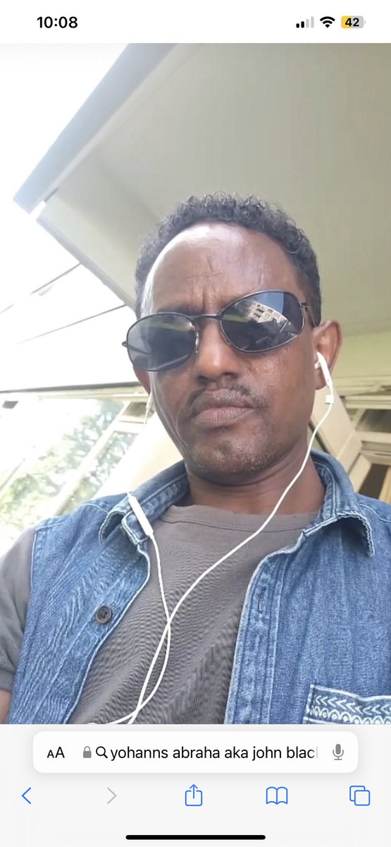 Is #YohannesAbraha aka #JohnBlack an official leader of #BlueRevolution/#BNH?  He's many things except a leader. He's more of a storyteller, a comedian, an entertainer, a brave soul, a truth teller...maybe 2 honest 4 politician, 😂. No, but he's a justice &amp; democracy seeker. #BNH
