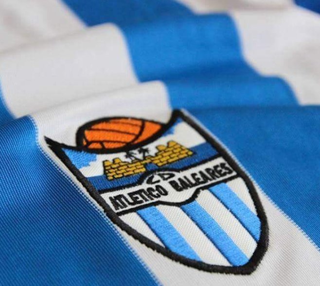 Han passat uns dies i després d escoltar i xerrar amb els amics crec q el Cicle d Ingo Volckmann al ATB sha esgotat. Lícit i tal vegada lògic. Estam com algú me va dir en els minuts "basura" esperant la venta. Malgrat tot <a href="/atleticbalears/">Atlético Baleares</a> noltros seguirem fins al final. 🤍💙