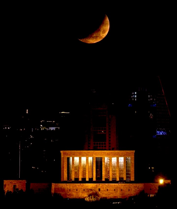 Ankara ile ilgili özellikle ABB logosunda mutlaka Anıtkabir olmalı, bu şehrin tek anlamı Ata’mın kabrinin burada olmasıdır der konuya noktayı koyarım! Huzur içinde yat Atam emanetin emin ellerde❤️❤️❤️🇹🇷🇹🇷🇹🇷 #Anıtkabir