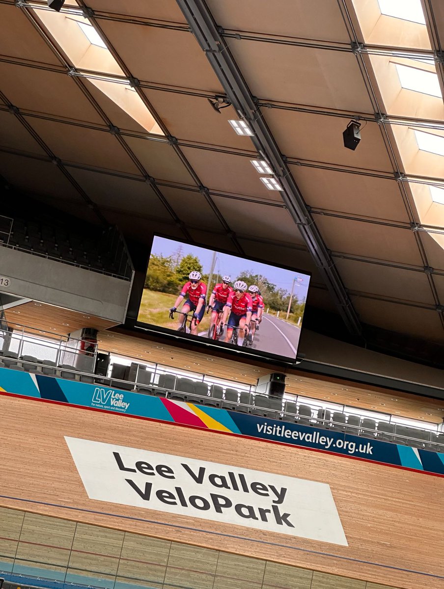 2024 rider Steve Gibbins recently held a fundraising afternoon for his workforce at the @LeeValleyVP as he spoke to his colleagues about the challenge he will be undertaking this year, before him and his team tackled the slopes of the velodrome! Looks like great fun! #LeTour