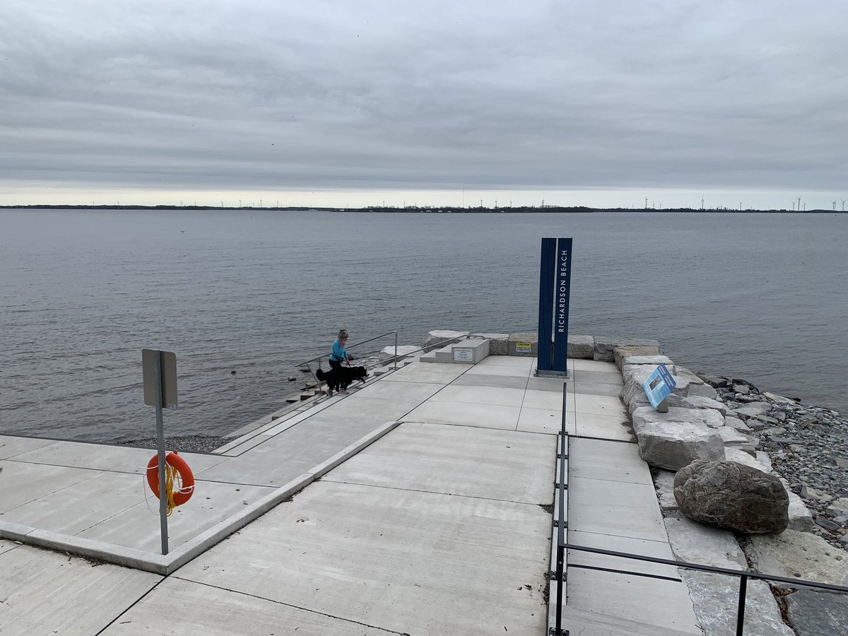 Such a beautiful new swimming pier in Kingston Ontario at Richardson Beach. This swimmable city invested in water & sewage infrastructure resulting in Gord Edgar Downie Pier & more. @swimdrinkfish @swimguide Biinaagami. Proud of this Great Lakes community.