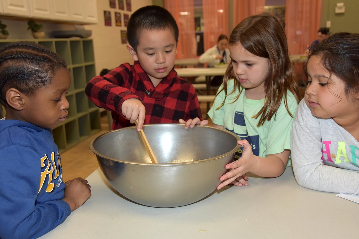 During April Vacation we hosted No-Bake Cooking Classes w/ friends Judy D, Aimee S & Sheila B!🥑🍉 Members made 3 different delicious foods throughout the class. Thanks to Judy, Aimee & Sheila for spending the day. We look forward to you returning this Summer! #WeAreDorchester