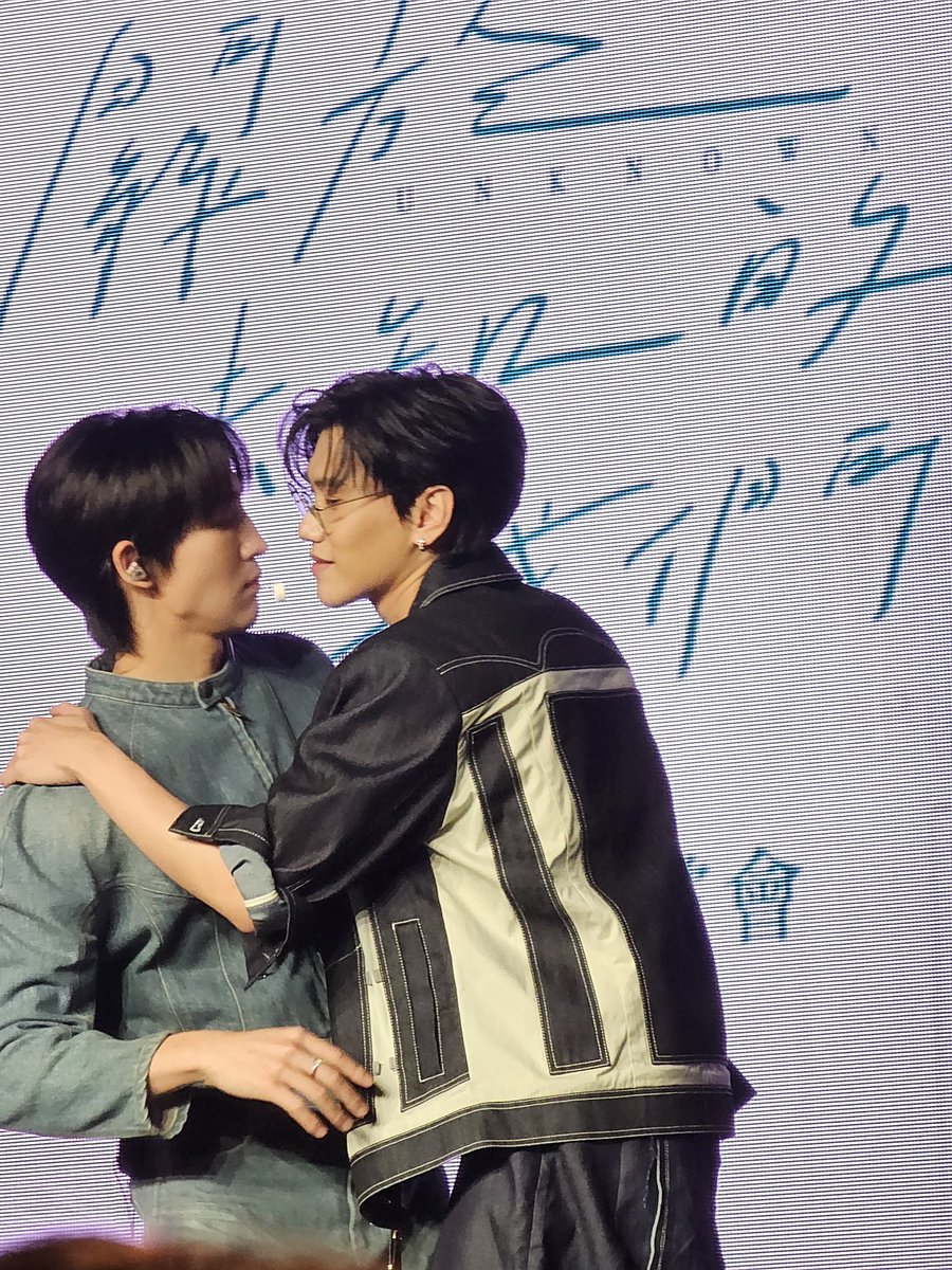 lufengxiaochen's tweet photo. 🫣🫣🫣
#UnknownTheSeries
#UnknownTheFinal https://t.co/kskkF8JX8w