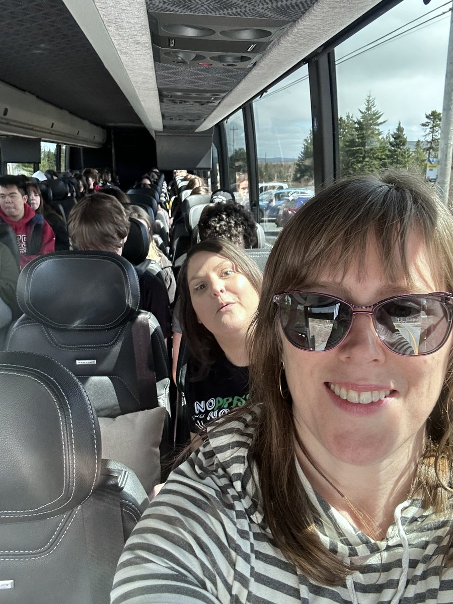 Hitting the road with <a href="/HalifaxWestHS/">Halifax West High School</a> <a href="/Ms_Cross_NS/">Ms April H Cross</a> Heading to NYC! @hfx_arts Museums, musicals, tours &amp; more!