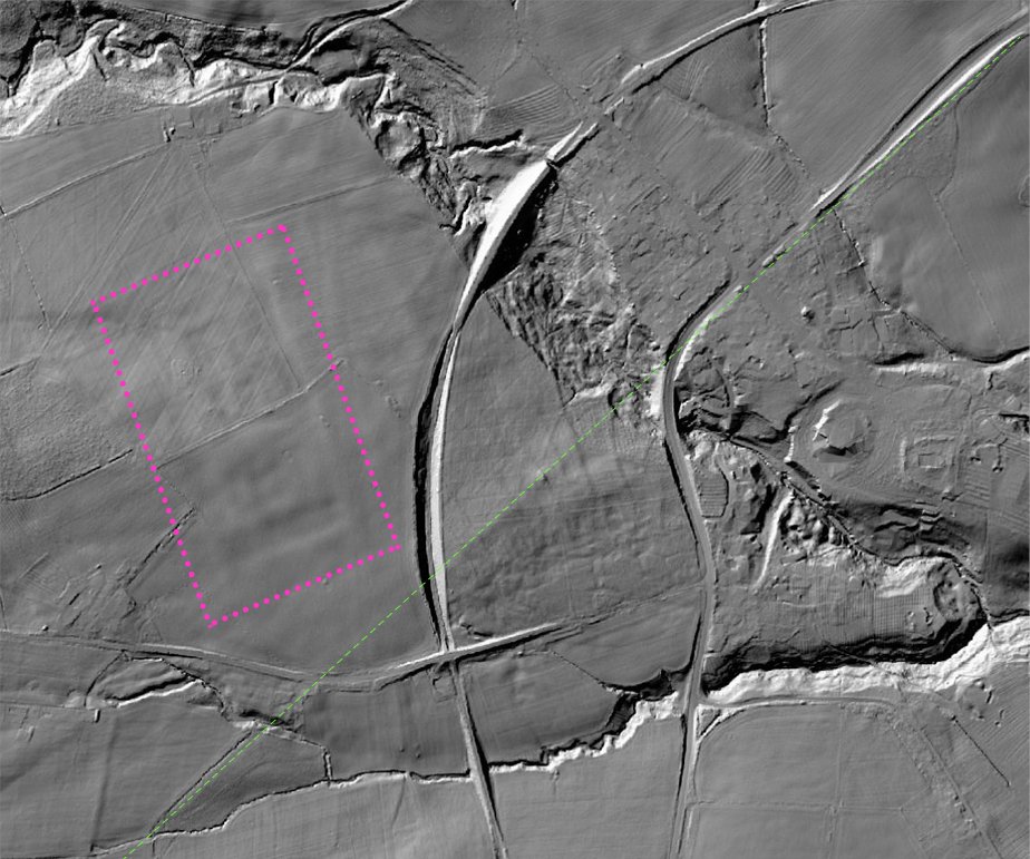 Anyone know what this rectilinear feature that isn't marked on any maps is? @arcdurham? Only it's right next to a Roman road (and a deserted medieval village)...