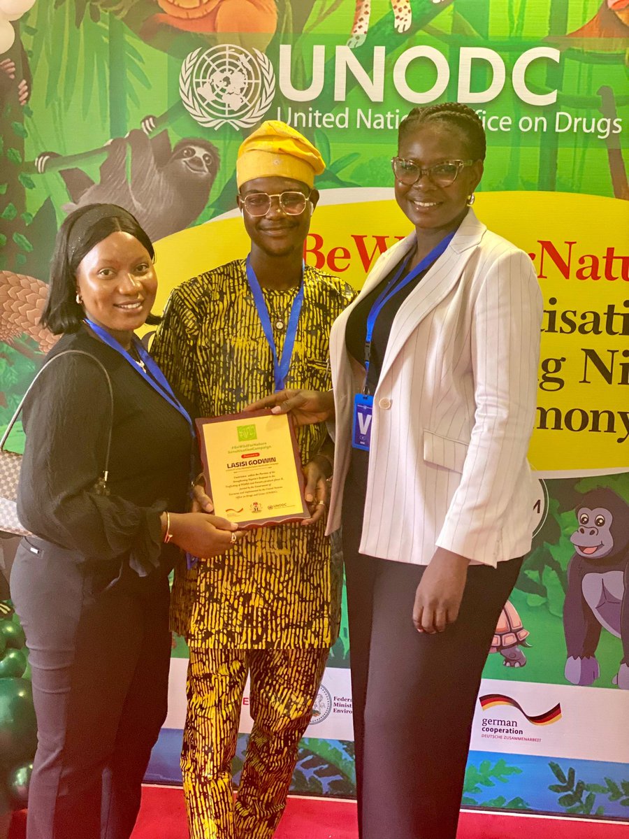 🎉 We're honoured to have been invited by the @UNODC_Nigeria as a panelist alongside representatives from @WildAfricaFund , @nps_nigeria , @officialcureafrica at the #BeWildForNature Wildlife Sensitisation and Awareness Competition Award Ceremony 🏅 for young Nigerians award…