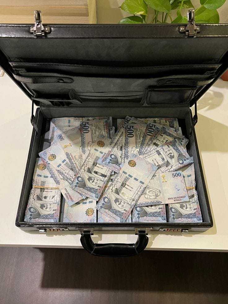 لقد تم اختيارك ضمن المستفيدين سيتم مساعدتك بمـلغ400،000الشــــــروط فقط

روتيوت 🔄
وتغريد ب تم 🔂
تابعني
وارسال اسمك ورقمك خاص 📩

ريتويت ولايك واكتب تم والاختيار فوووووري 🤩 السحب موثق  شاركوا وفالكم التوفيق♥️💬