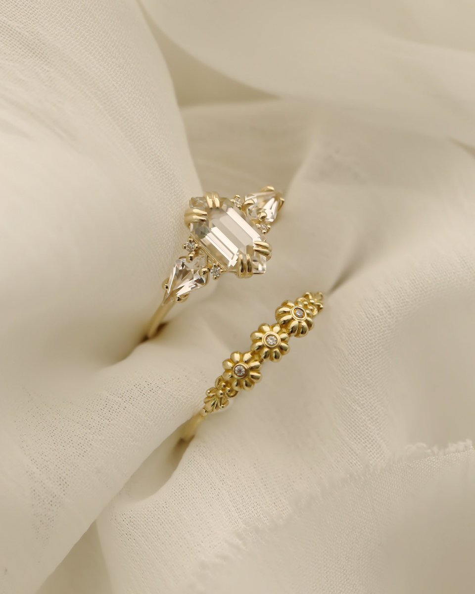 An instant heirloom for the modern bride✨

#ring #rings #jewelry #goldring #diamond #finejewelry #handmadejewelry #weddingring #engagementring #proposal #designerjewelry #tedandmag