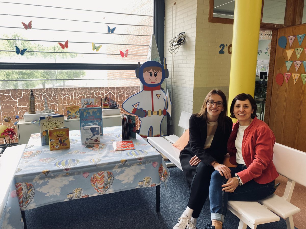 TProfpri's tweet image. Mañana disfrutona observando a mi compi de #One2One gracias al proyecto #Observa_Acción #Comunica_Acción del @CFPIdiomas entre @ceipkantica y #Álvar_Fáñez. Gracias Raquel por tu buena acogida #innovaCyL @educacyl @ceipkantica