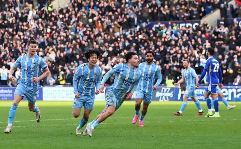 Leicester City fans you may of won the league but you still lost your cup final 😂👇 #PUSB #LCFC