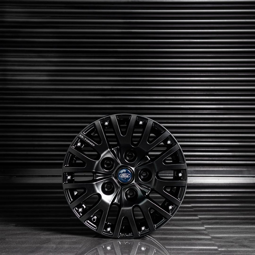 ProjectKahn's tweet photo. Brand: KAHNยฎ 1965 Custom Alloy Wheels
Model: Ford Transit (2012-Present)
Material: Custom Alloy
Colour: Satin Black
Size: 18"
Copyright Design by KAHNยฎ
#ProjectKahn #KahnDesign #Ford #FordTransit #TransitVan #Vans #alloy #wheels #customwheels #luxury #London https://t.co/1DlF1kXrT8