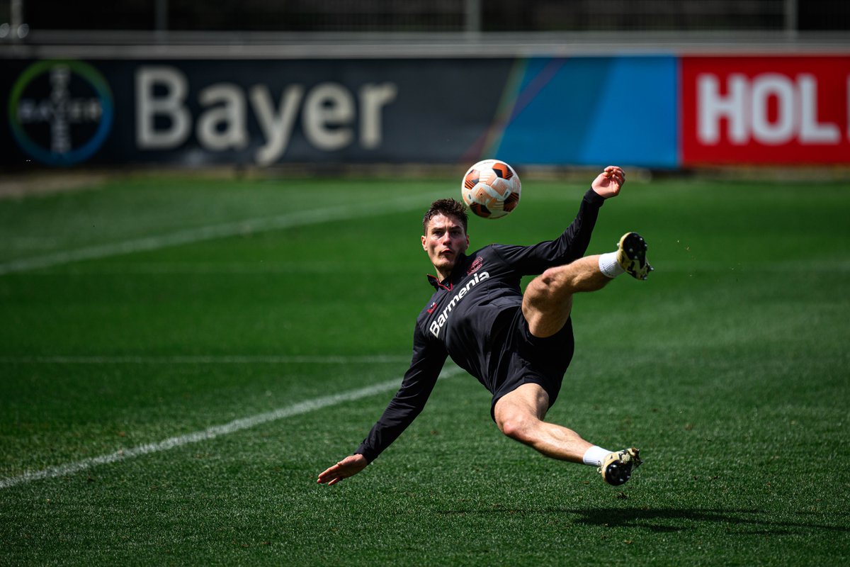 🚀 Patrik schießt sich warm für das Europa League-Hinspiel gegen die AS Rom! 

🔜 #ASRB04 | #UEL | #Bayer04 | #Werkself