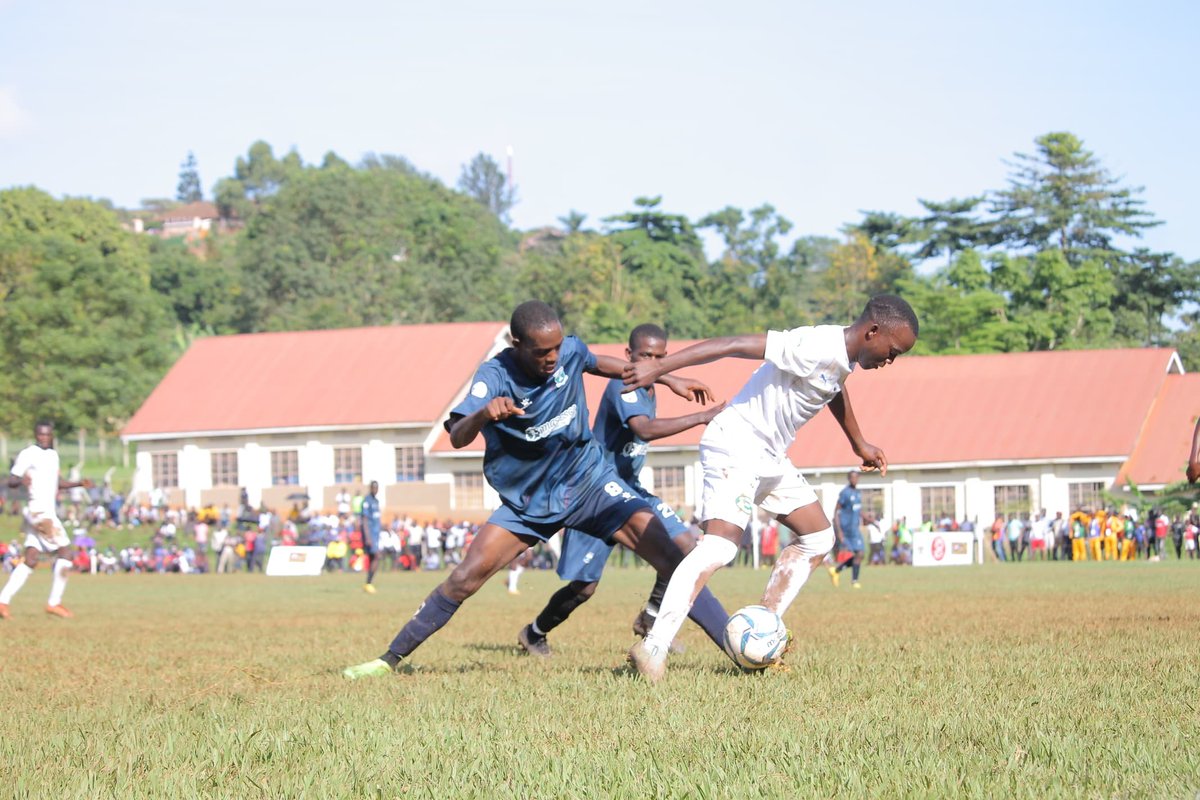 The search for a winner is very much alive. End to end action here at Masaka SS ground 65'|| Masaka SS 1-1 Andy Mwesigwa Live @fufatv1 #USSSAFootballBoys2024