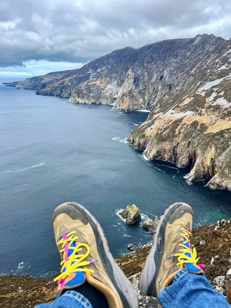 Sliabh Liag, Ireland 🇮🇪 
#kotd bodega x hoka 🤙