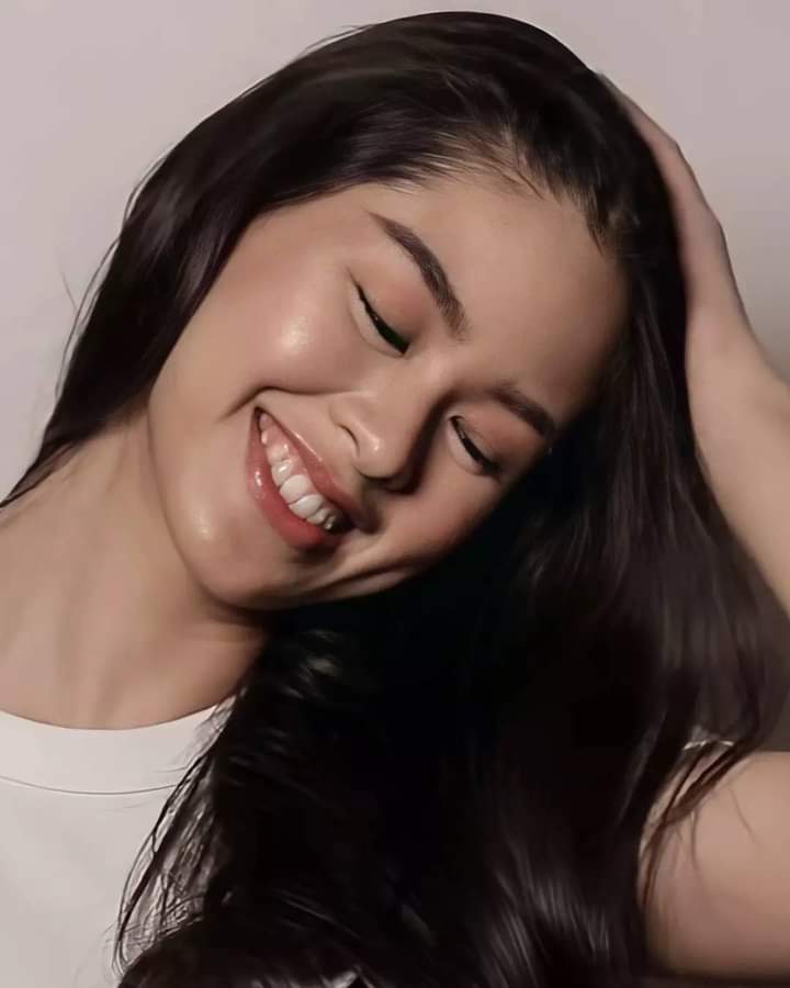 Kisses be like.... MGA ate andito LNG ako Sa tabi²x wag kayo mag alala😍Bawal malungkot🤗

HAPPY 25TH KISSES🎉🎂
<a href="/KissesDelavin/">Kisses Delavin</a> 
#kissesdelavin