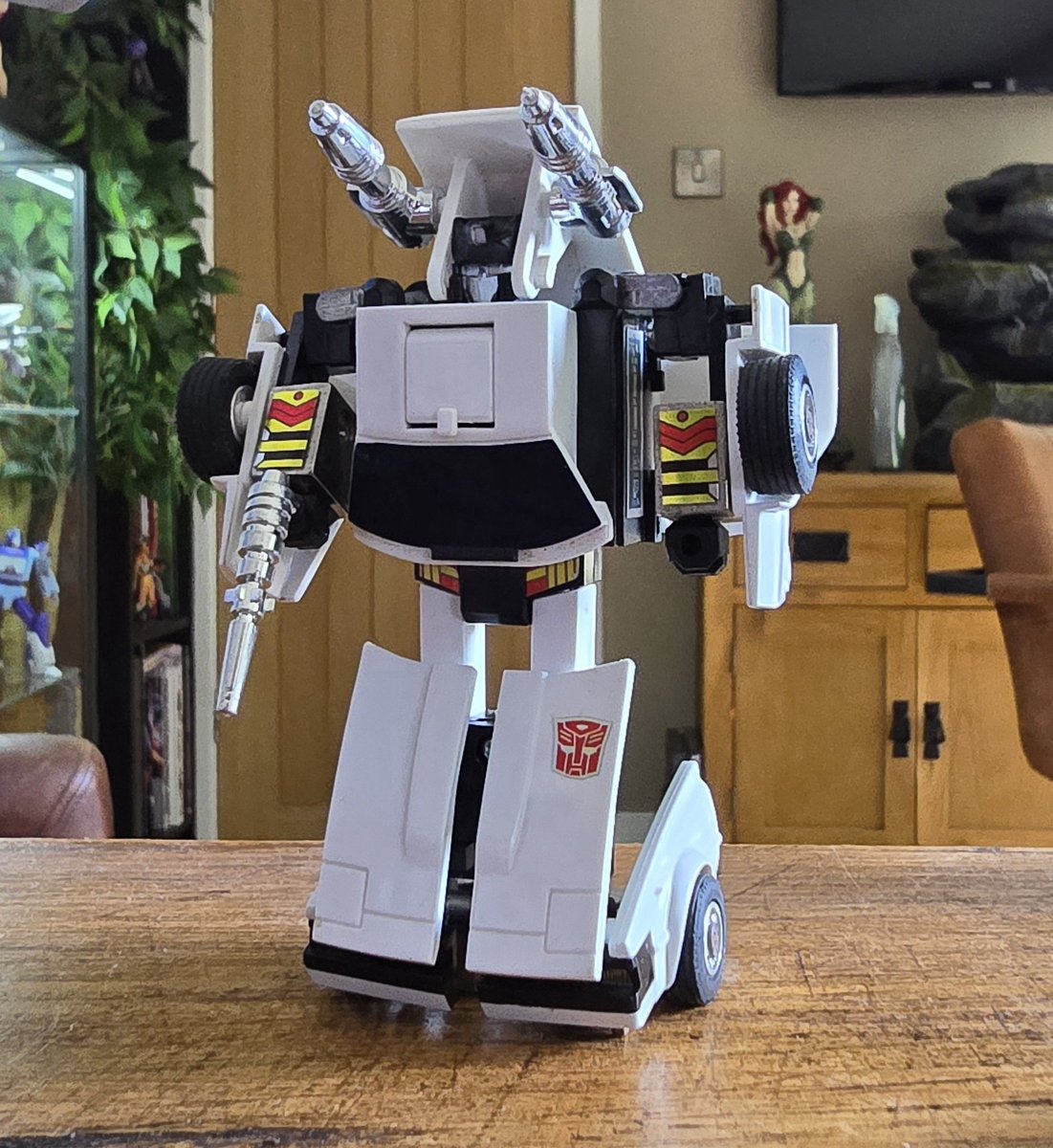Another G1 Omnibot lovingly restored. One more to go. 

#transformers #transformersg1 #classictoys