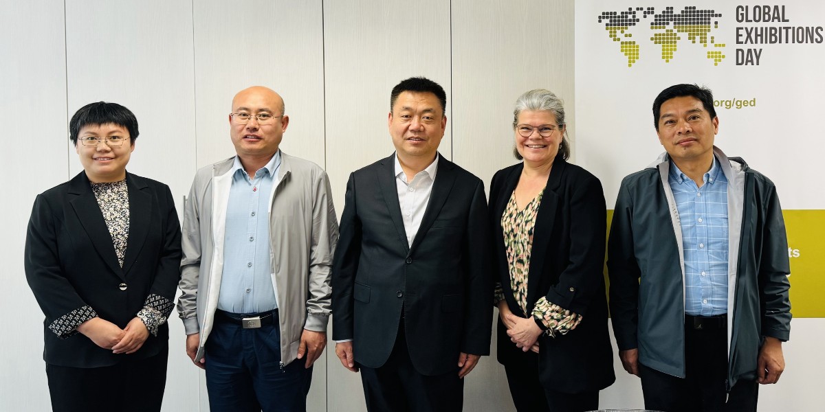 📍 We had the pleasure of hosting the Department of Commerce of Shanxi Province, China, at the UFI HQ in Paris this week. ➡️ UFI COO Adeline Vancauwelaert was delighted to welcome them and discuss the province's exhibition market development. #ufi #ufiapac #eventprofs