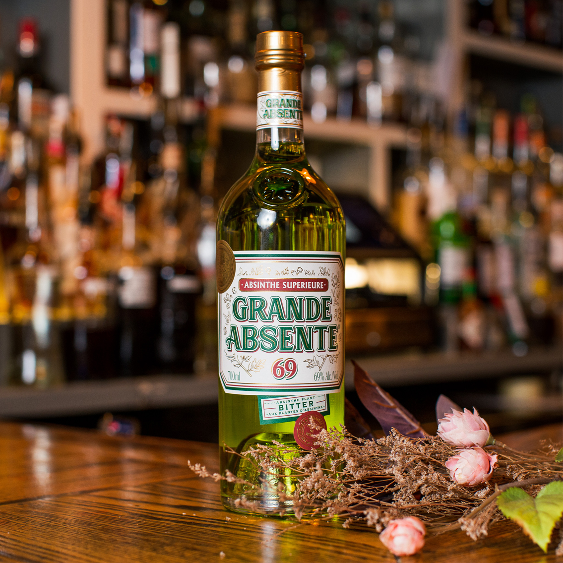 Indulge in GRAND ABSENTE 69°! Experience the depth of its aromatic, intense, and complex profile, with dominant plants, spices, and a lingering bitterness that sets it apart.